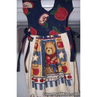 apple day country bear oven door dress