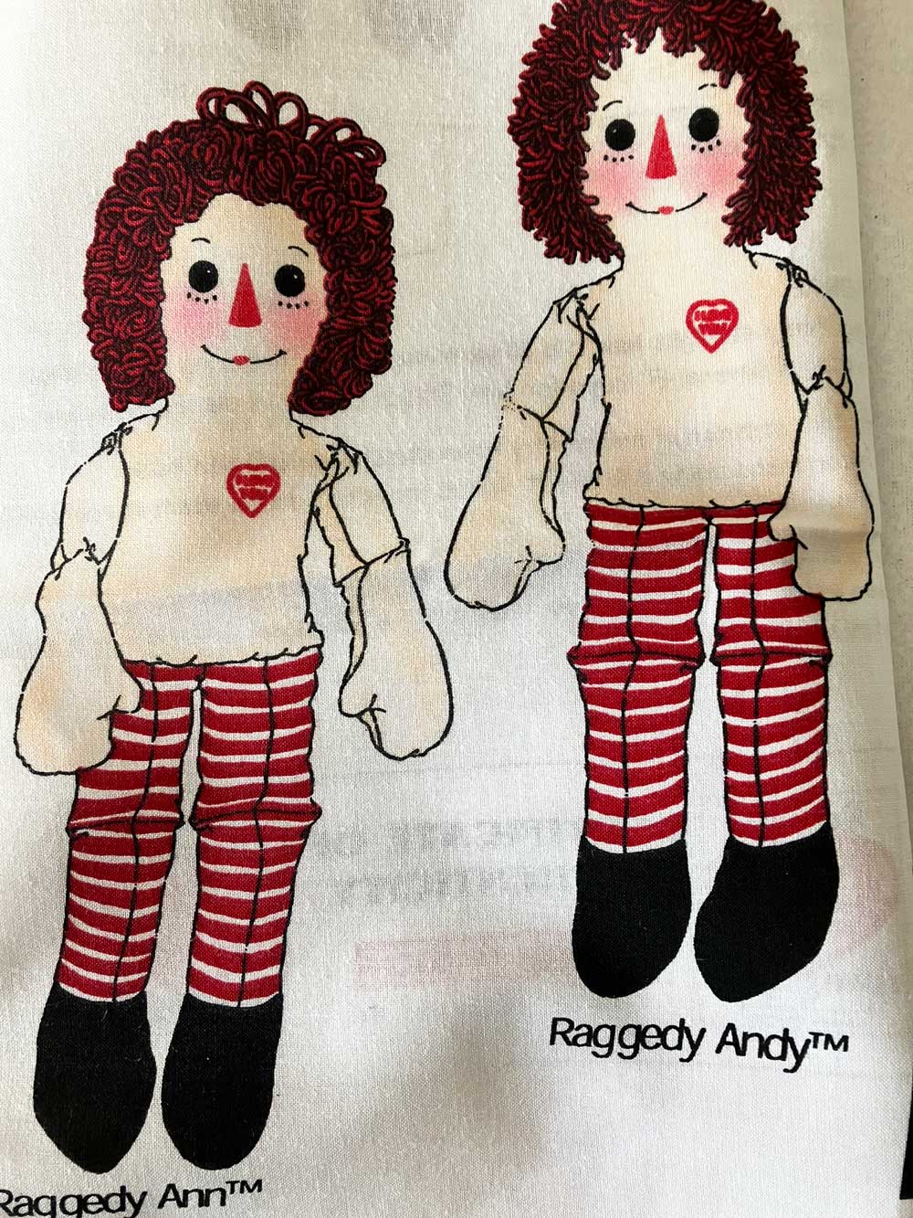 Daisy Kingdom Raggedy Ann Andy 25 Inch Doll Clothing And Doll Sewing Panels